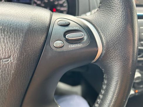 Used 2013 Nissan Pathfinder SV w/ Trailer Tow Pkg image 20