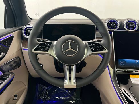 New 2026 Mercedes-Benz GLC 300 4MATIC image 12