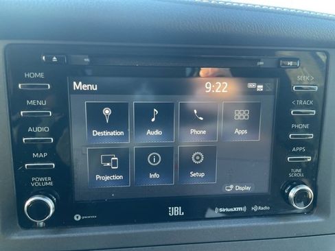 Used 2020 Toyota Sienna XLE image 27