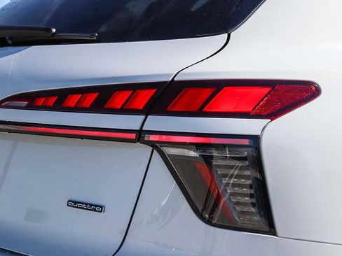 New 2026 Audi Q3 quattro 2.0T image 10