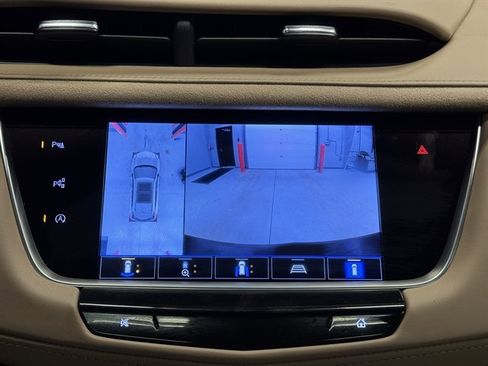 Used 2022 Cadillac XT5 Premium Luxury image 24
