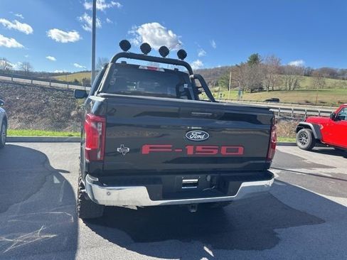 Used 2024 Ford F150 XLT w/ FX4 Off-Road Package image 16