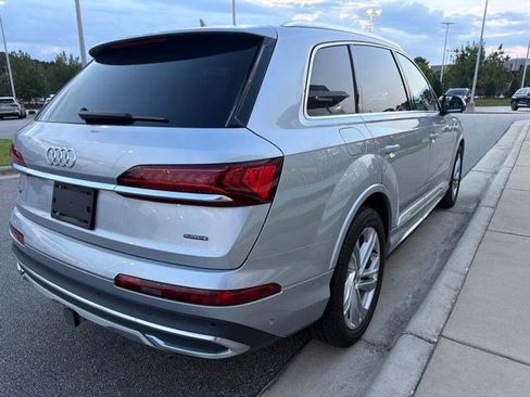 Used 2021 Audi Q7 3.0T Prestige AWD/4WD image 5