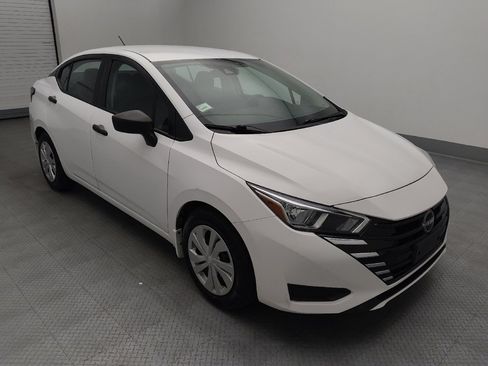 Used 2023 Nissan Versa S w/ Trunk Package FWD image 13