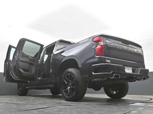 Used 2022 Chevrolet Silverado 1500 Custom Trail Boss w/ LPO, Dark Essentials Package AWD/4WD image 51