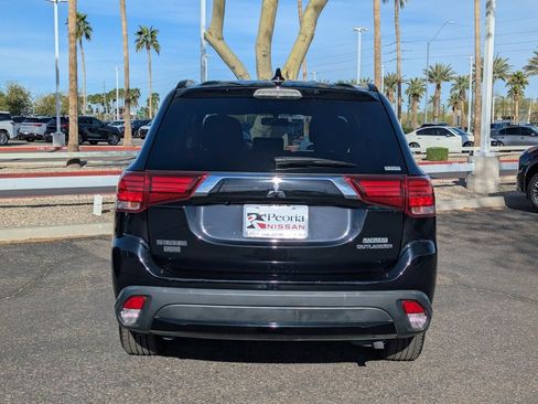 Used 2018 Mitsubishi Outlander LE image 5