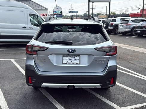Used 2022 Subaru Outback Limited AWD/4WD image 4