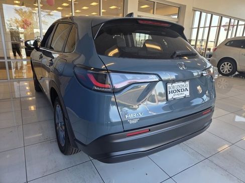 New 2026 Honda HR-V LX image 8
