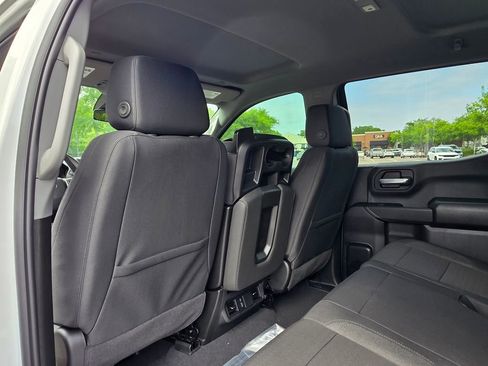 New 2026 Chevrolet Silverado 1500 Custom RWD image 18