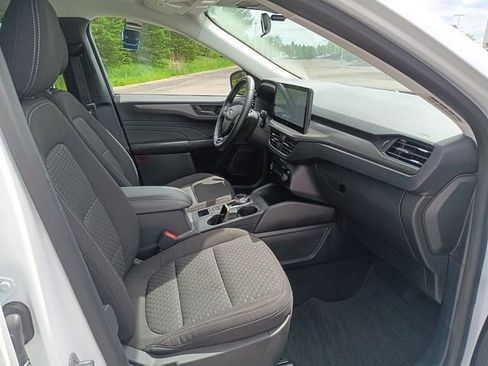 Used 2023 Ford Escape Active w/ Tech Pack #1 AWD/4WD image 16