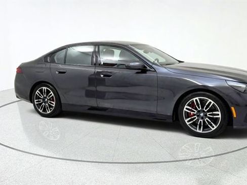 Used 2026 BMW 540i xDrive w/ Executive Package AWD/4WD image 1