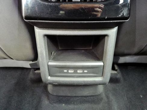 Used 2023 Volkswagen ID.4 Pro S RWD image 28