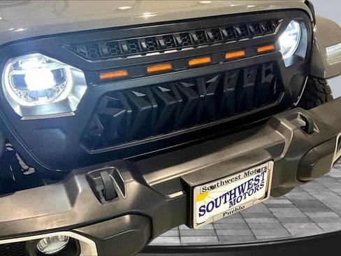 Used 2021 Jeep Wrangler Unlimited Sahara w/ Cold Weather Group AWD/4WD image 34