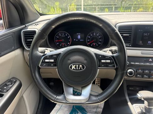 Used 2020 Kia Sportage S w/ S FWD Sunroof Package image 19