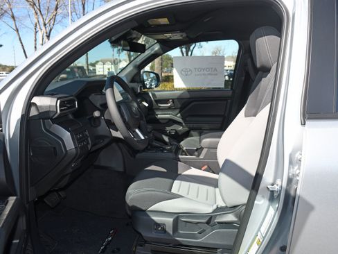 New 2026 Toyota Tacoma TRD Off-Road image 3