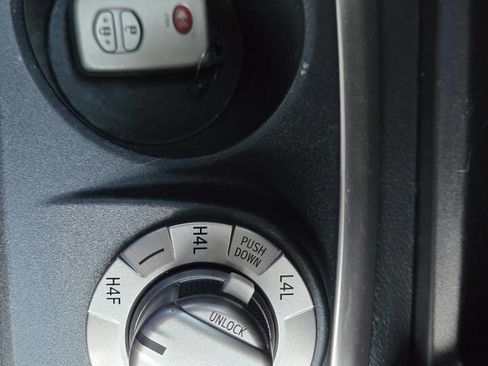 Used 2018 Toyota 4Runner Limited image 26