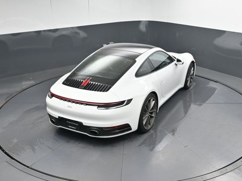 Certified 2024 Porsche 911 Carrera image 39