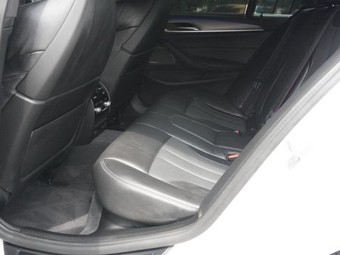 Used 2022 BMW M5 w/ Competition Package AWD/4WD image 32
