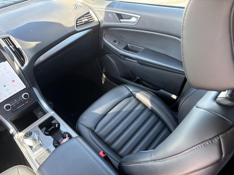 Used 2024 Ford Edge SEL w/ Convenience Package AWD/4WD image 16