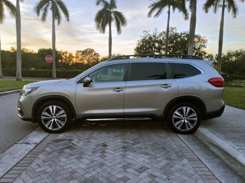 Used 2019 Subaru Ascent Limited image 4