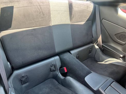 Used 2022 Toyota GR86 Premium w/ ALL Weather Mat Package (TMS) RWD image 9