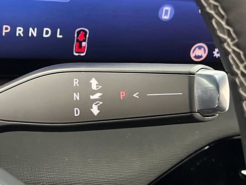 Used 2026 Buick Enclave Preferred FWD image 59