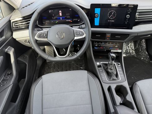 New 2026 Volkswagen Jetta SE image 13