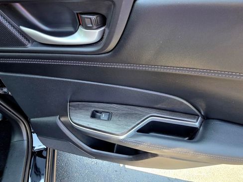 Used 2018 Honda Clarity Base image 37