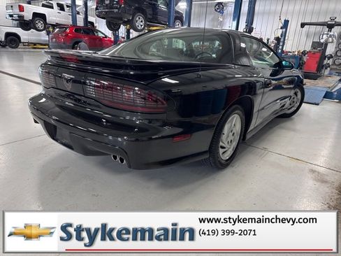 Used 1994 Pontiac Firebird Coupe image 12