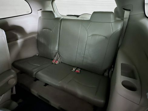 Used 2016 Buick Enclave Convenience FWD image 27