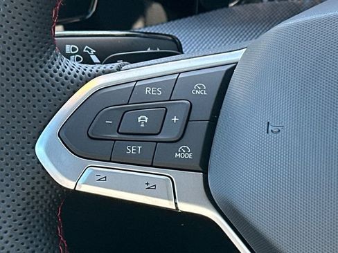 New 2026 Volkswagen GTI SE FWD image 24