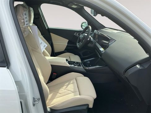 New 2026 BMW X3 xDrive30 w/ M Sport Package image 15
