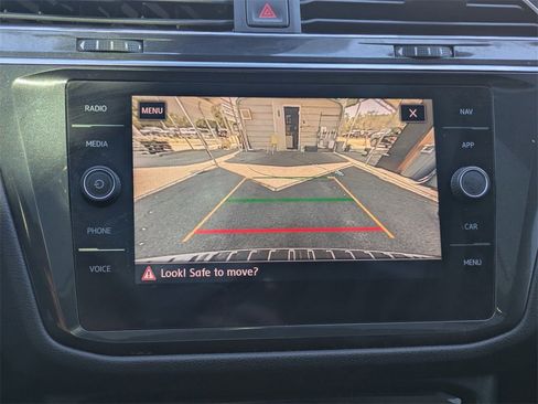 Used 2019 Volkswagen Tiguan SEL Premium R-Line w/ 3rd Row Seat Package image 24