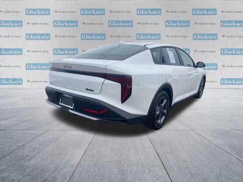 Used 2025 Kia K4 LXS image 7