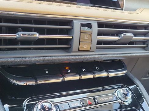 Certified 2022 Lincoln Corsair Reserve w/ Elements Package FWD image 26