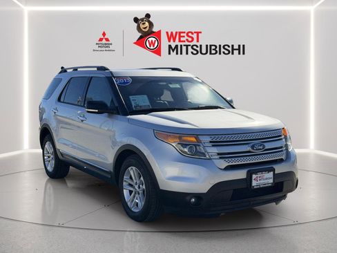 Used 2013 Ford Explorer XLT image 7