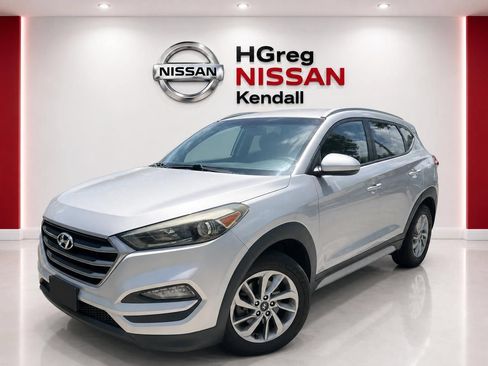 Used 2018 Hyundai Tucson SEL FWD image 3