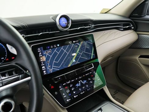 Certified 2023 Maserati Grecale Modena AWD/4WD image 19