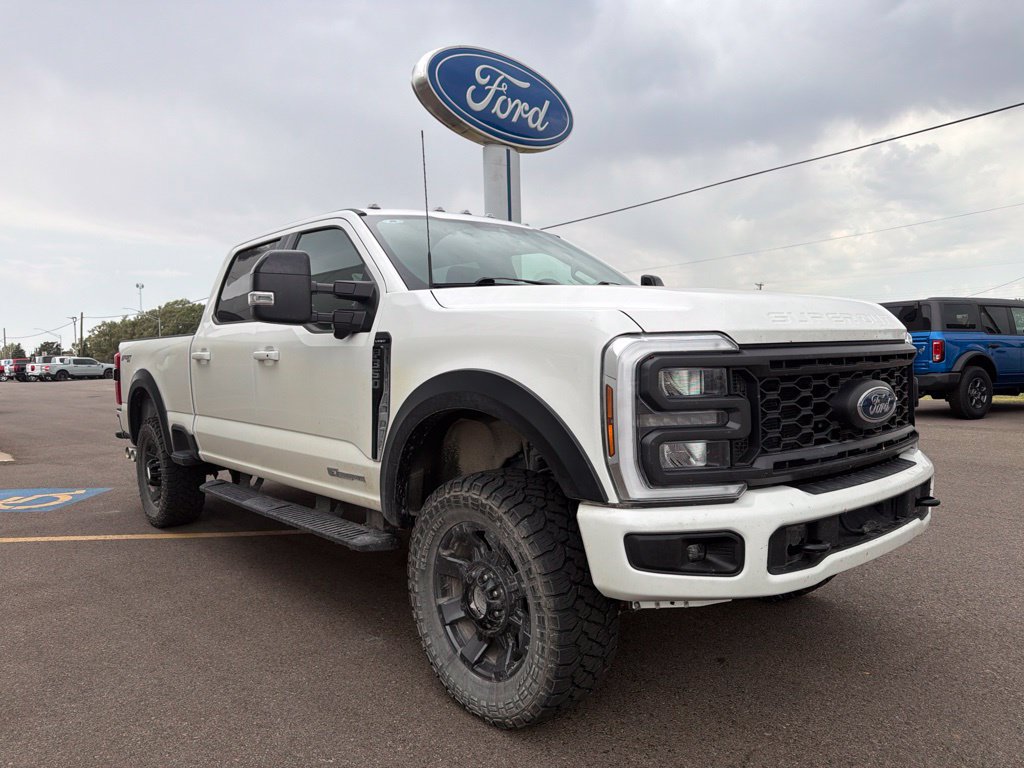 Used 2024 Ford F350 Lariat w/ Sport Appearance Package AWD/4WD image 4