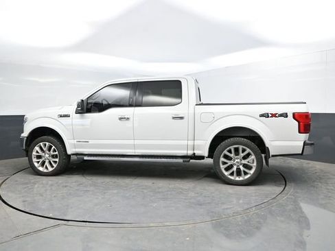 Used 2019 Ford F150 Lariat w/ Equipment Group 502A Luxury AWD/4WD image 6