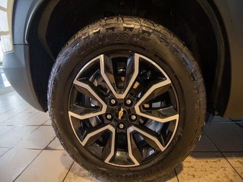 Certified 2023 Chevrolet TrailBlazer ACTIV image 32