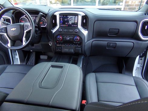Used 2021 Chevrolet Silverado 1500 LTZ w/ LTZ Premium Package image 28