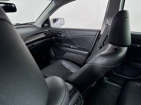 Used 2015 Honda Accord EX-L image 21