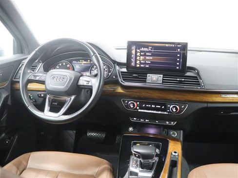 Used 2022 Audi Q5 2.0T Premium AWD/4WD image 23