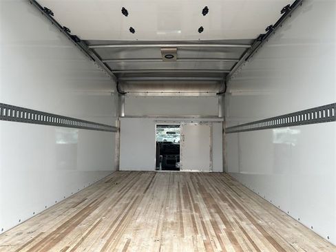 New 2024 Ford E-350 and Econoline 350 Super Duty w/ Power Windows & Locks Group image 15