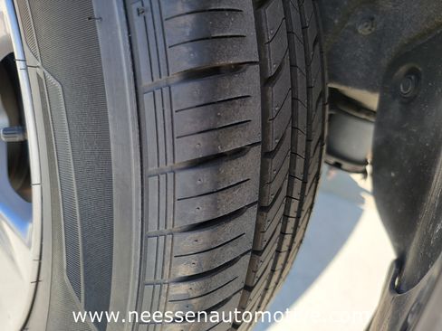 Used 2024 Toyota RAV4 XLE image 35