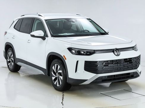 New 2026 Volkswagen Tiguan S FWD image 52