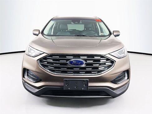 Used 2019 Ford Edge SEL w/ Equipment Group 201A AWD/4WD image 2