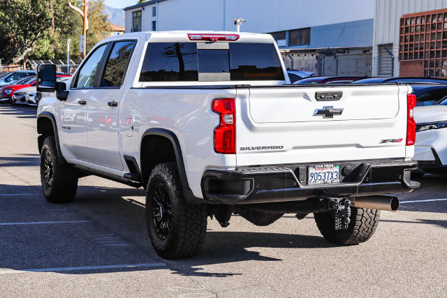 Used 2024 Chevrolet Silverado 2500 ZR2 AWD/4WD image 7