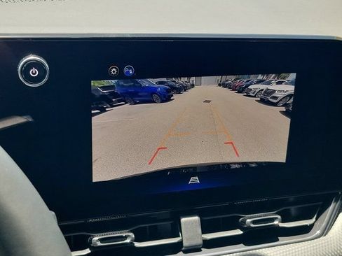 Used 2026 Chevrolet Equinox RS FWD image 29